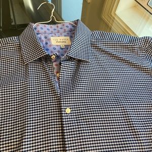 Men’s Button down dress shirt/ casual dress shirt.  Ted Baker   size 17  36/37